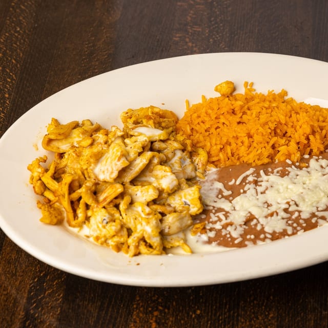 Lunch Pollo Bandido.