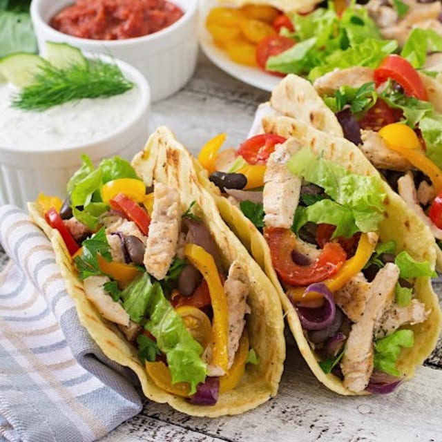 Taco Bar (Beef or Chicken).